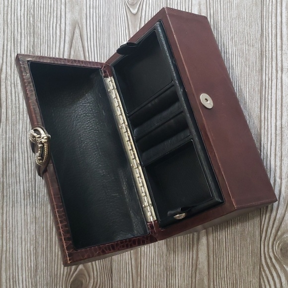 Brighton brown leather jewerlry box with silver details - Picture 6 of 9